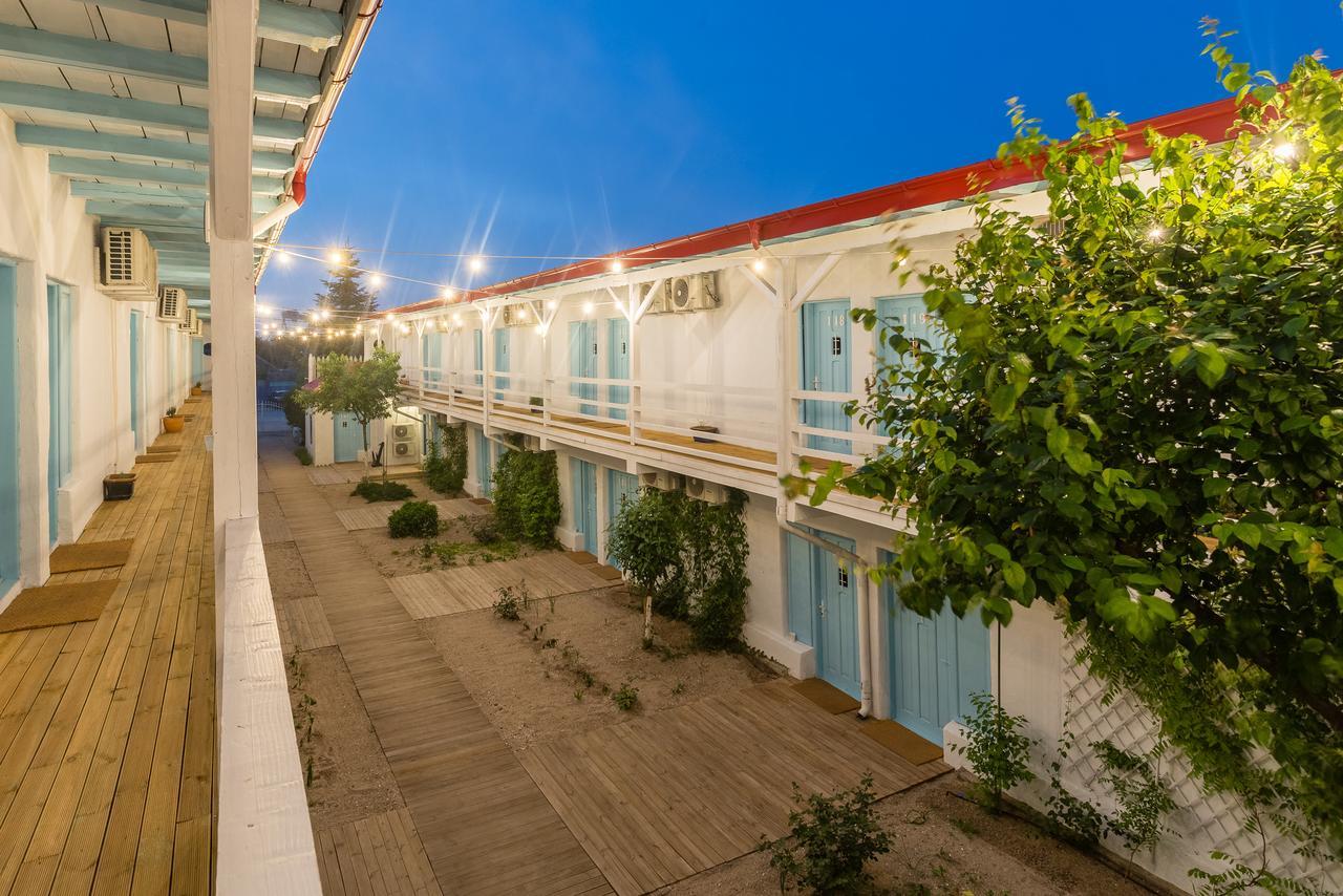 מלון Două Mai Casa Stavros מראה חיצוני תמונה